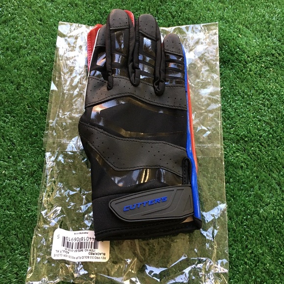 NEW CUTTERS REV PRO 3.0 WR FOOTBALL GLOVES XL BLACK w/ RED & ROYAL C-TACK PALMS - Picture 2 of 6
